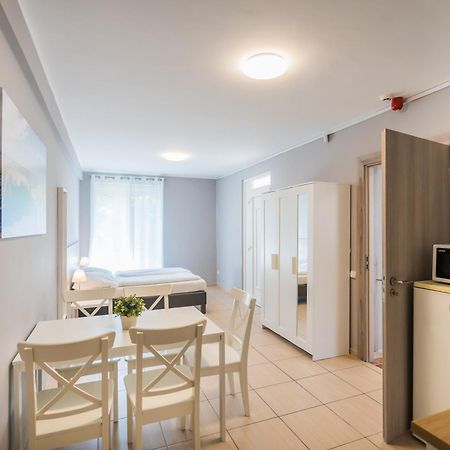 Riviéra Apartmanház Siófok Exterior foto