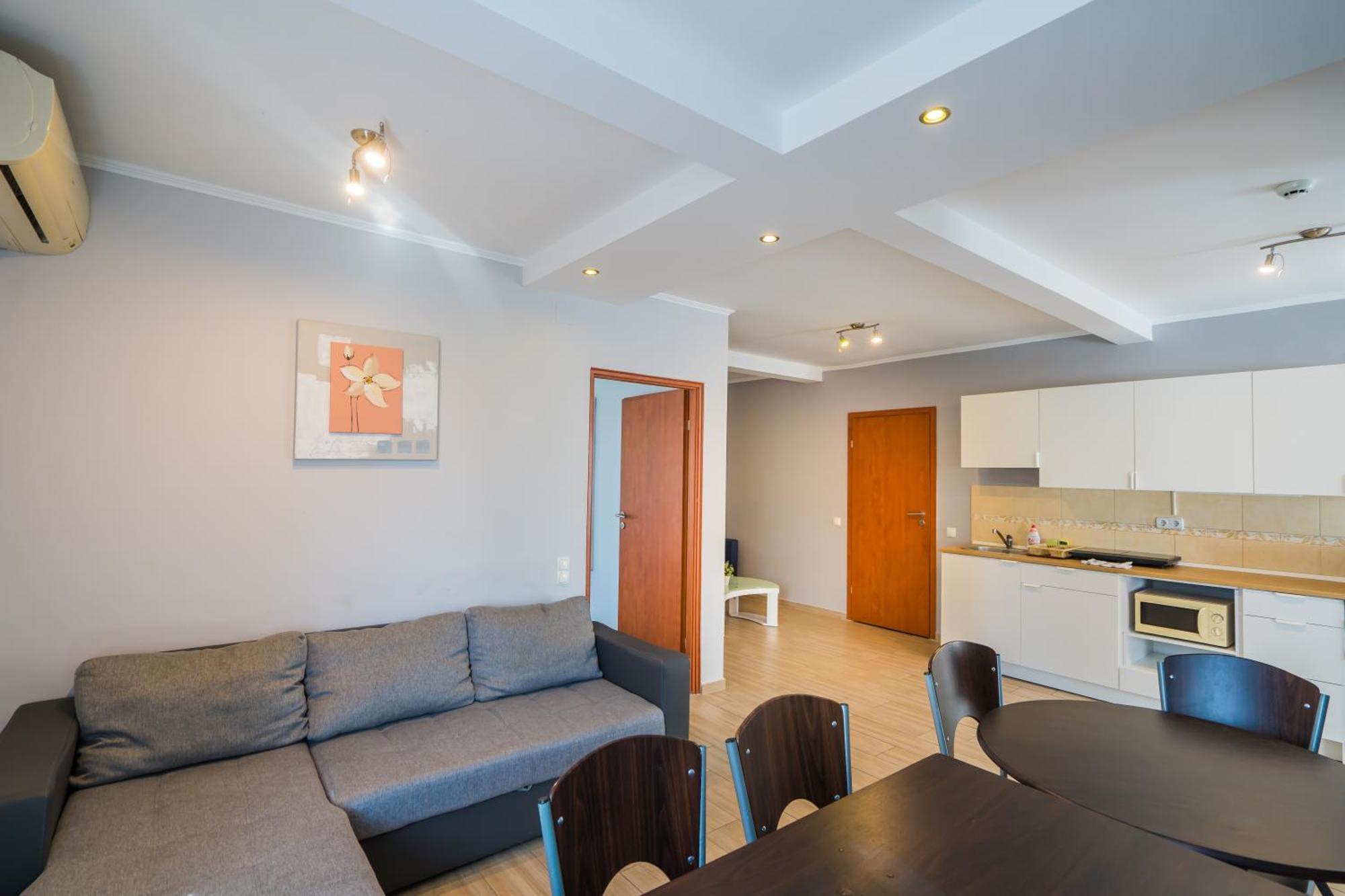 Riviéra Apartmanház Siófok Exterior foto