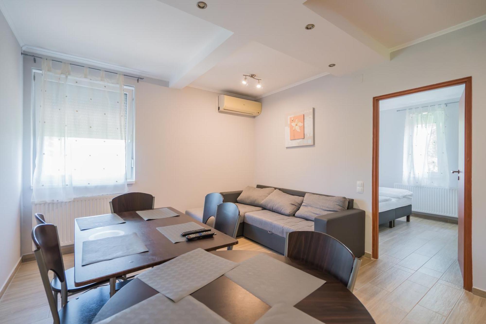 Riviéra Apartmanház Siófok Exterior foto