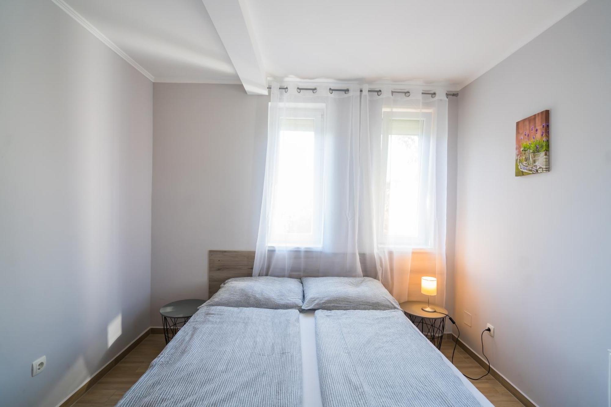 Riviéra Apartmanház Siófok Exterior foto