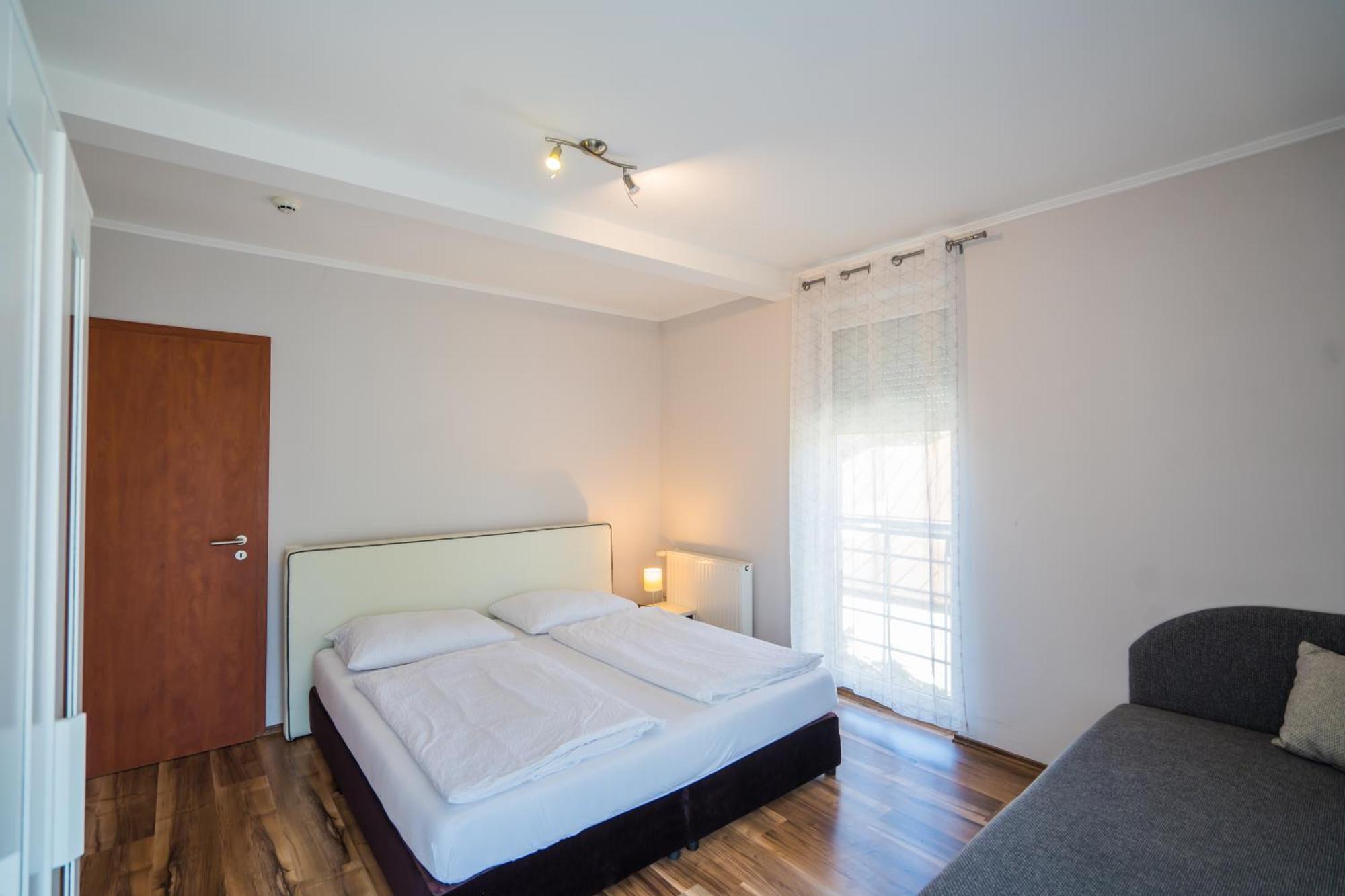 Riviéra Apartmanház Siófok Exterior foto