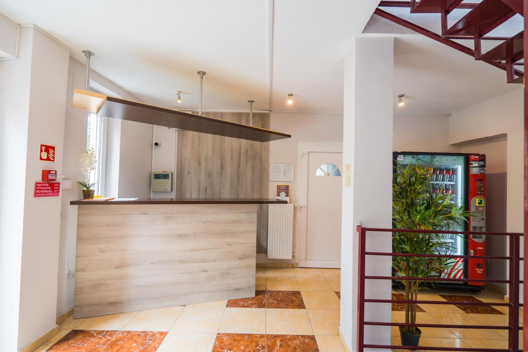 Riviéra Apartmanház Siófok Exterior foto