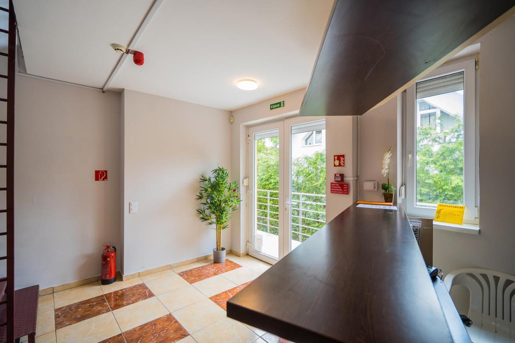 Riviéra Apartmanház Siófok Exterior foto