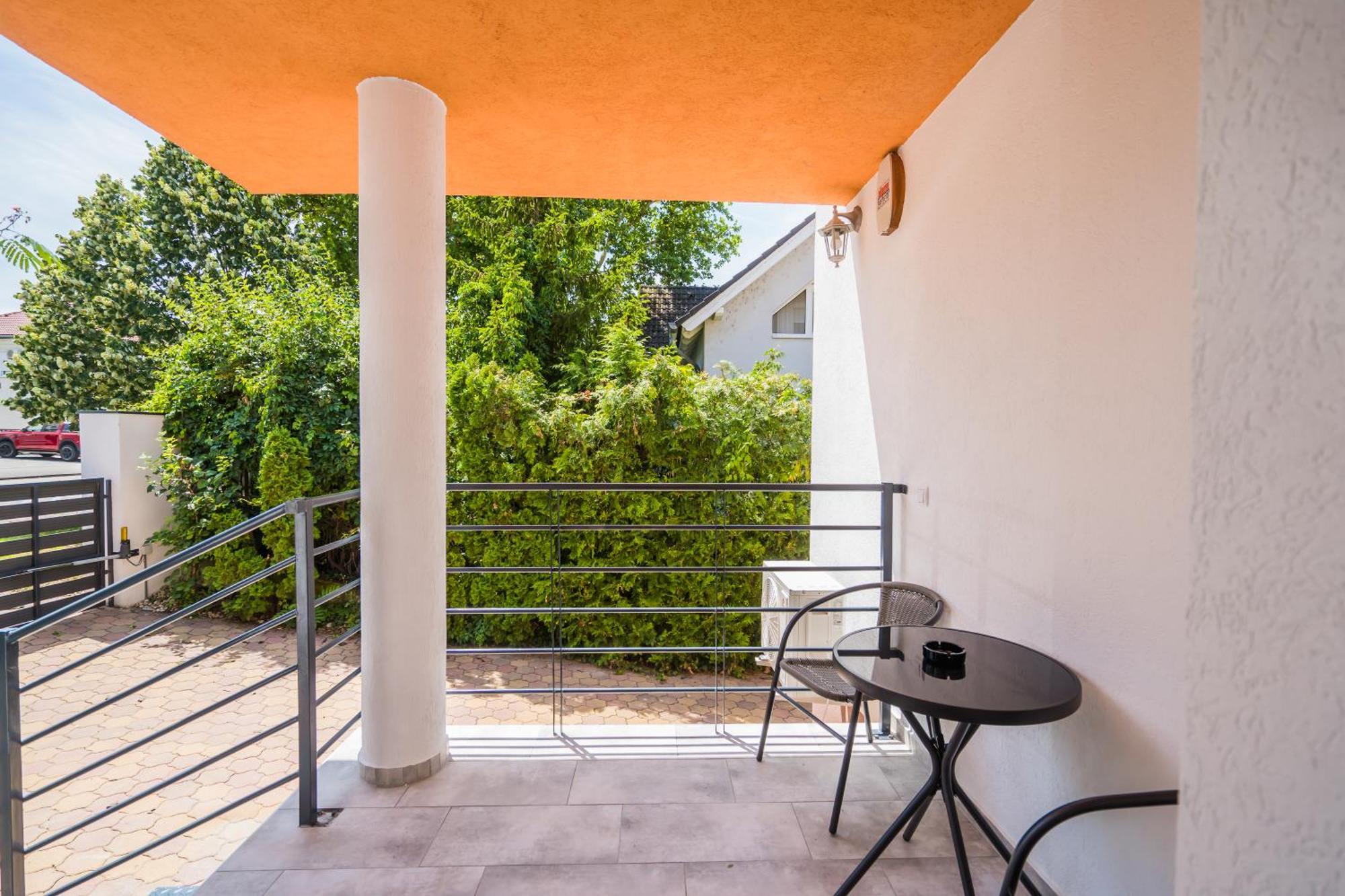 Riviéra Apartmanház Siófok Exterior foto
